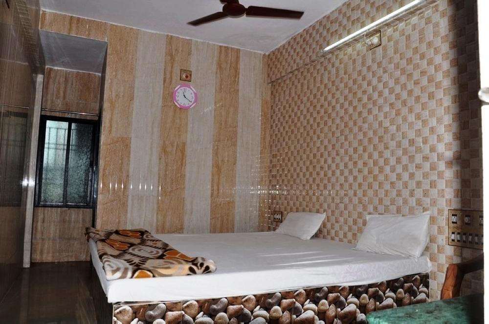 Hotel Shivam Dwārka Szoba fotó